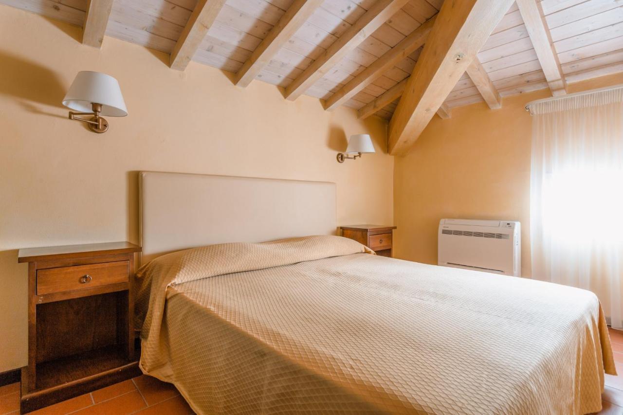 Hotel Milton Marina di Pietrasanta Buitenkant foto